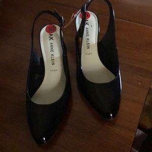 Anne Klein iflex pumps